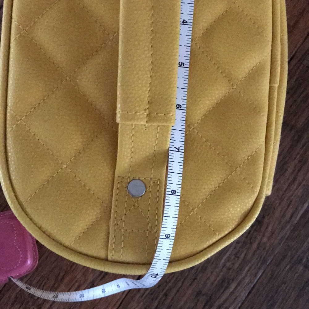 Cosmetic case - Picture 8 of 10